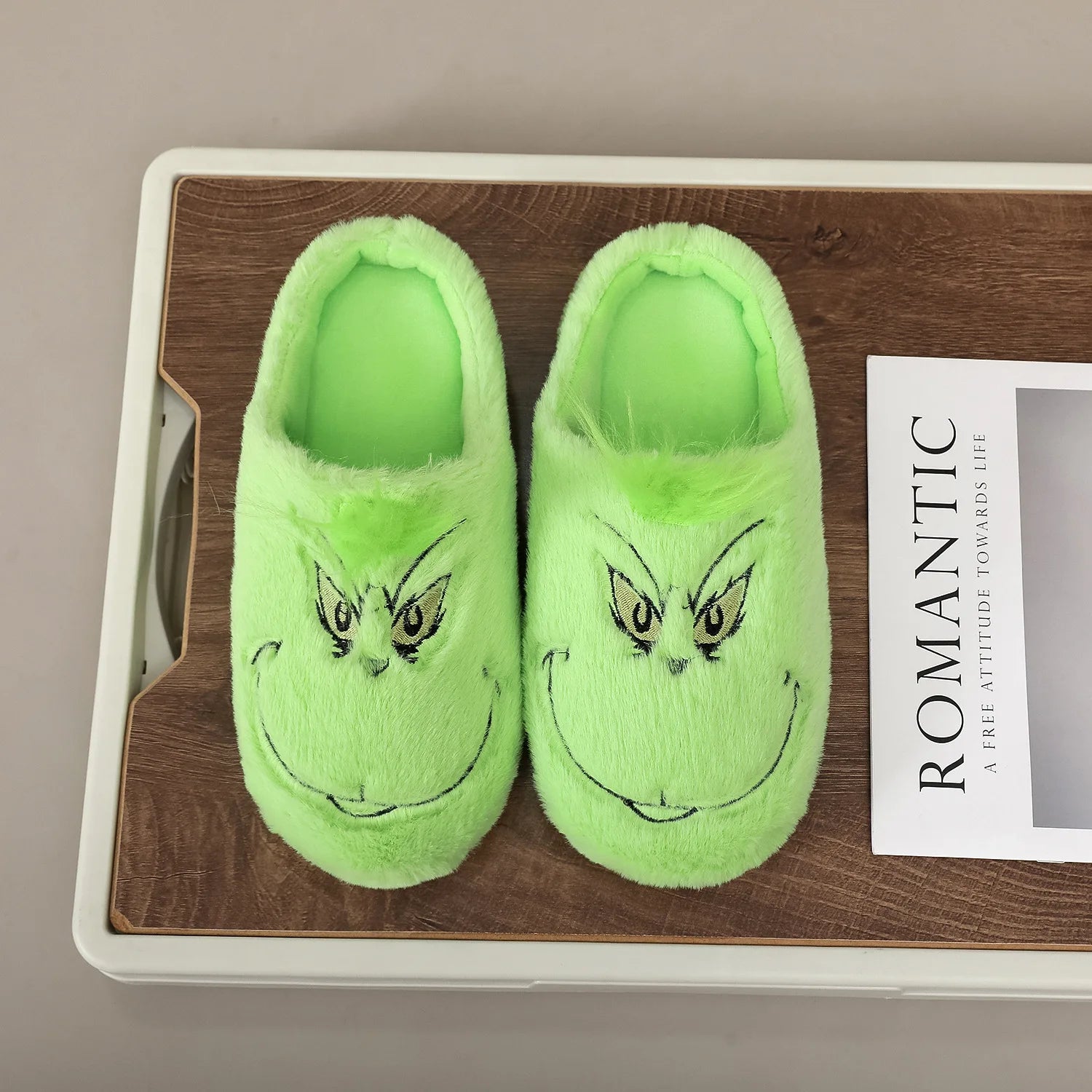 Christmas Warm Winter Cotton Slippers Couple Men Women Thick Bottom Soft Bottom Shoes Thick Non-slip Festival Decoration Gift