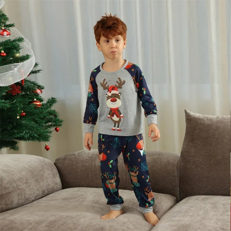 Family Matching Pajamas Set Winter Casual Loose Cartoon Printed Sleepwear Christmas Pajamas Family Look
