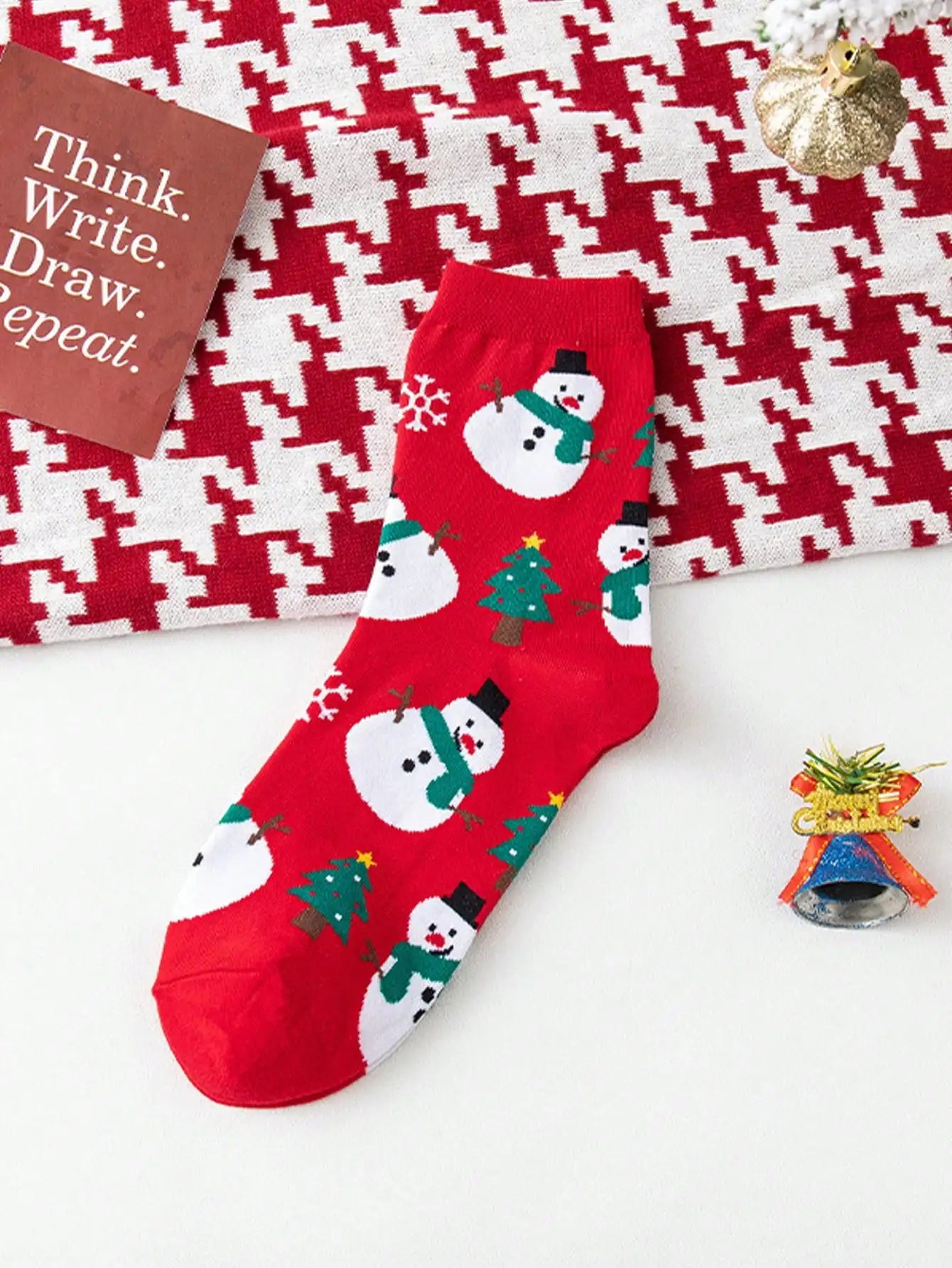 Christmas Themed Warm Cotton Socks Cute Feature Single Or Four Pairs Pack Holiday Cheerful Cozy Footwear